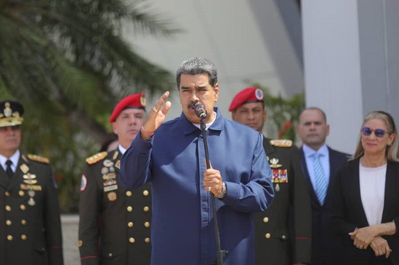 Exitosa su gira por China, Argelia y Cuba...