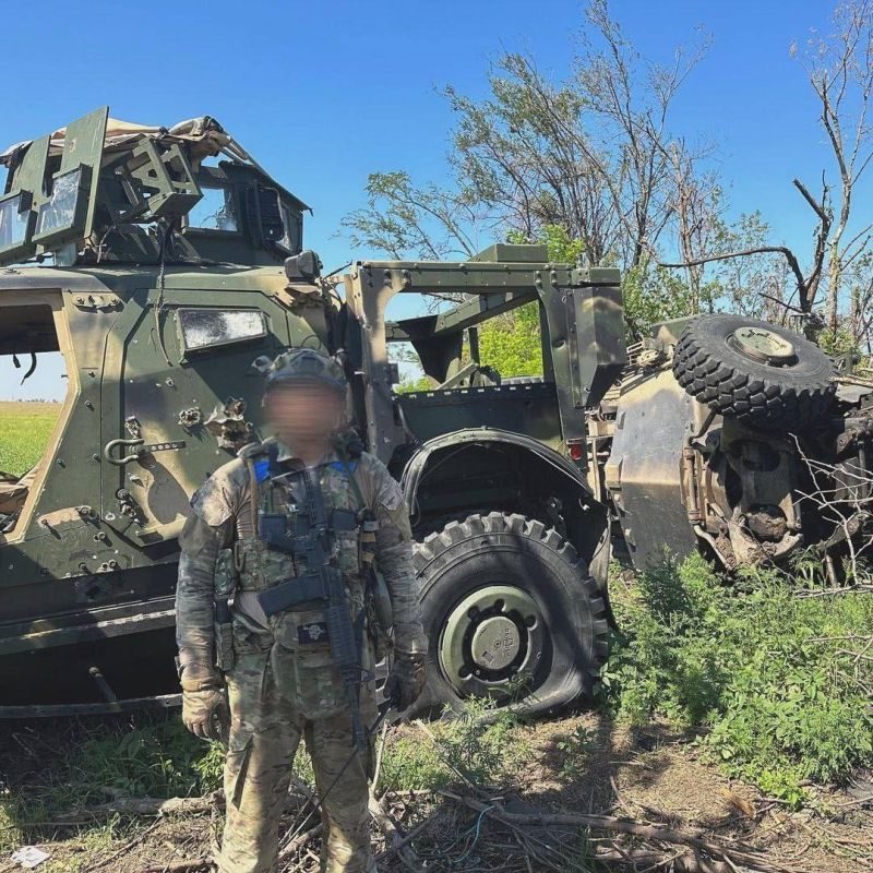 Volviendo trizas a la maquinaria militar gringa que mandan a Ucrania... Miren esto...