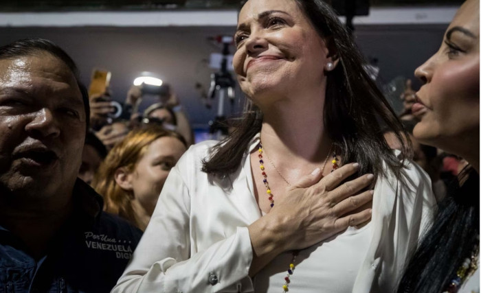 Se filtran audios de la indignación de MCM, al perder todo contacto con Edmundo, el mismo 30-J, a las 5 a.m.