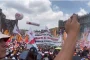 Sólo en los Establos Hundidos: un hombre gana una alta suma como premio por buen samaritano; y toda su familia lo secuestra para quitarle el dinero