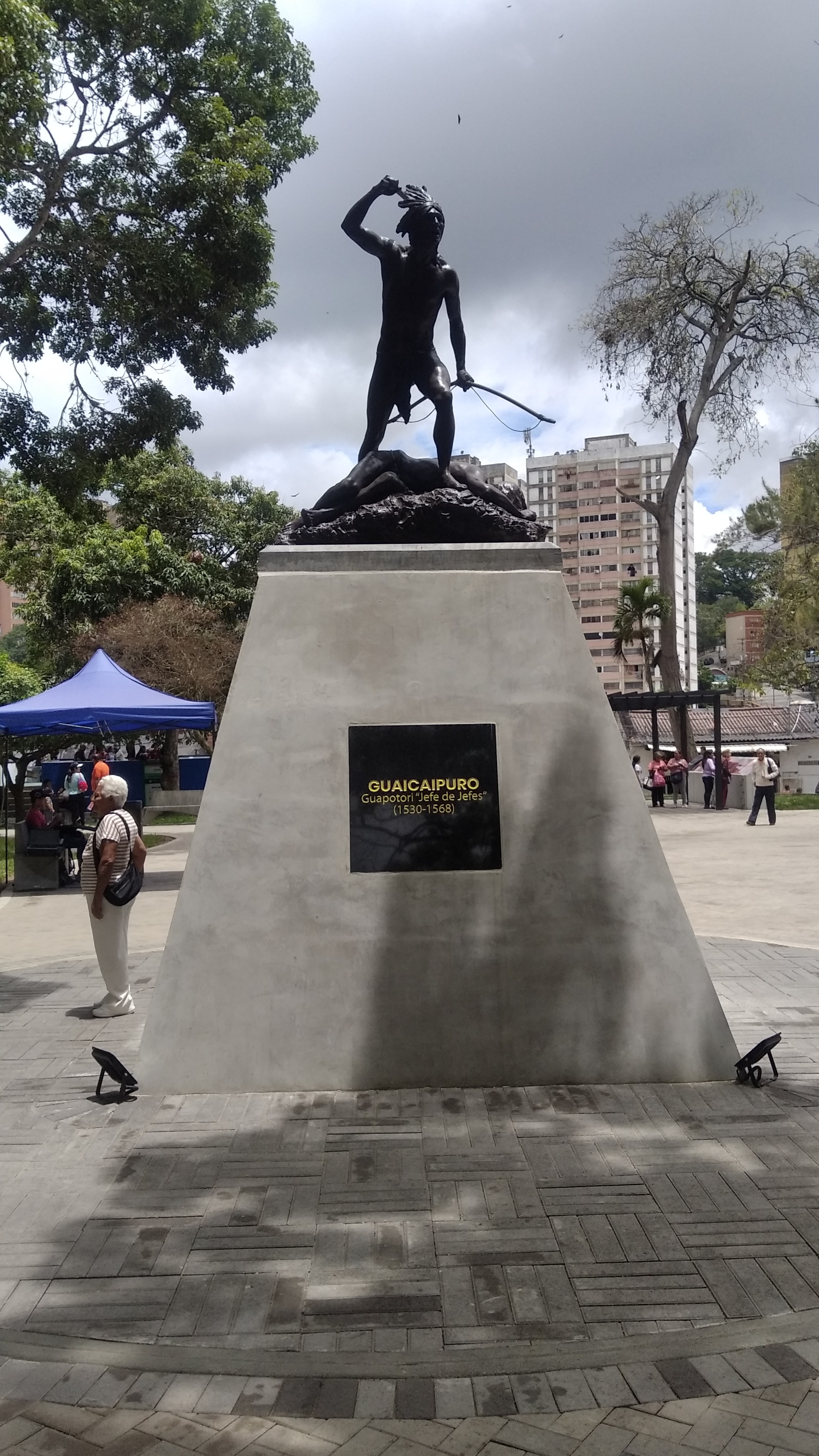 EL 12 DE OCTUBRE, DIA DE LA RESISTENCIA INDIGENA Y LA CRUZADA RACISTA-COLONIALISTA