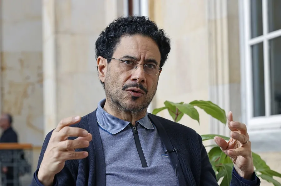 Iván Cepeda: A EU lo que menos le importa es combatir el narco, sino más bien todo lo contrario...