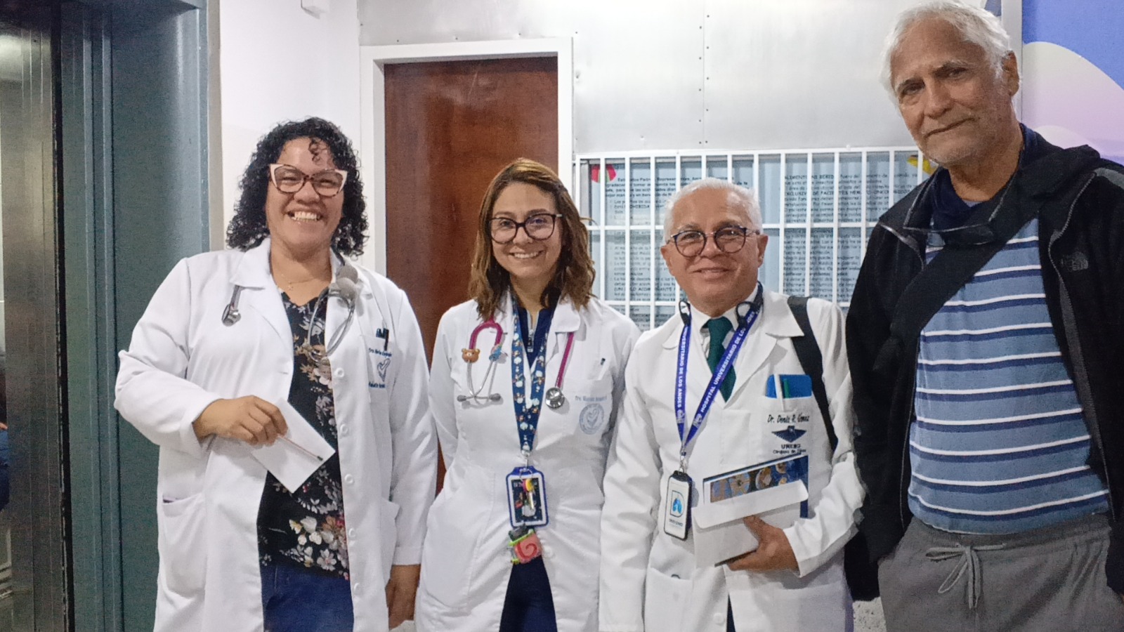 DOCTORES